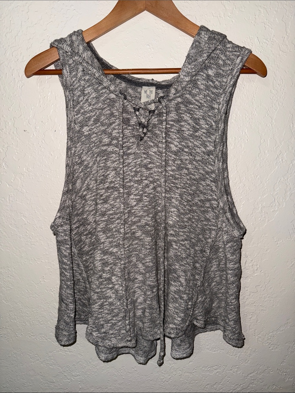 We The Free Tank Top M Marled Gray Lace Up Knit V Neck Hoodie Sleeveless NWOT